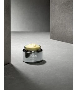 BABOR Doctor Babor Triple Pro-Retinol Renewal Cream Gesichtscreme -Schönheit Verkauf 4015165365310 visual3